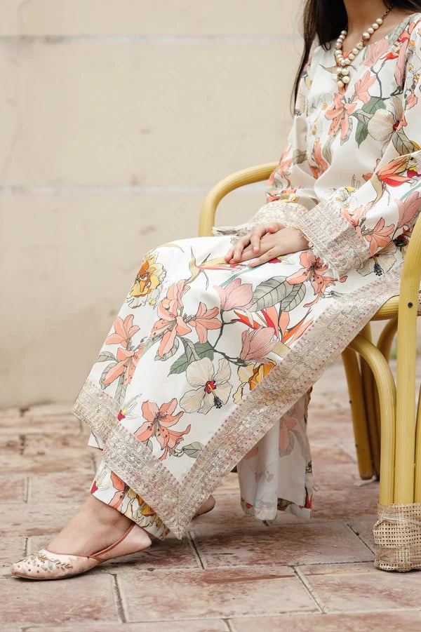 White Floral – 2-Piece Stitched Suit